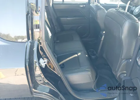 2014 Jeep Compass Altitude из США, поврежденный, VIN 1C4NJCBA4ED785777